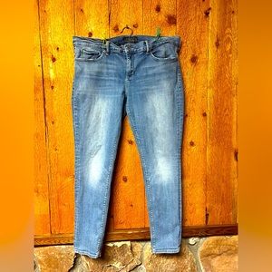 Lucky Brand Charlie Skinny Jeans size 14x32